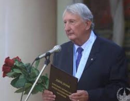 Александр Трубецкой. Больше говорить положительно о России.