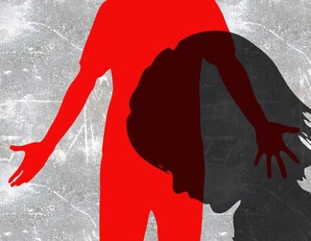 ВО ФРАНЦИИ ЗАПРЕЩЕНЫ ШЛЕПКИ: ЧТО ГОВОРИТ ЗАКОН О ВОСПИТАТЕЛЬНОМ НАСИЛИИ